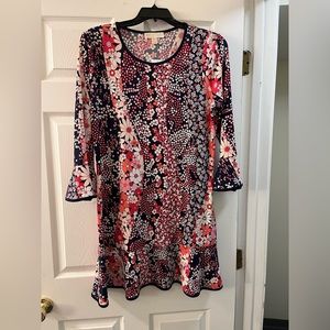 Misses “New” floral print bell sleeve, above the knee dress